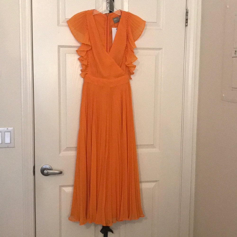 Razorback, fun and flirty, dress.